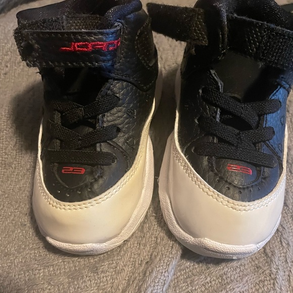 Jordan 5c - Picture 2 of 2